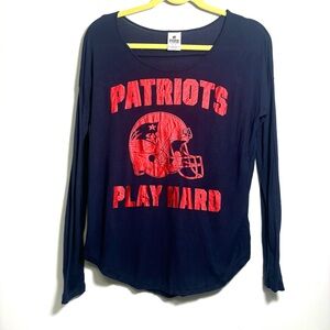 PINK Victoria's Secret Womens New England Patriots Long Sleeve Shirt Size S NWOT